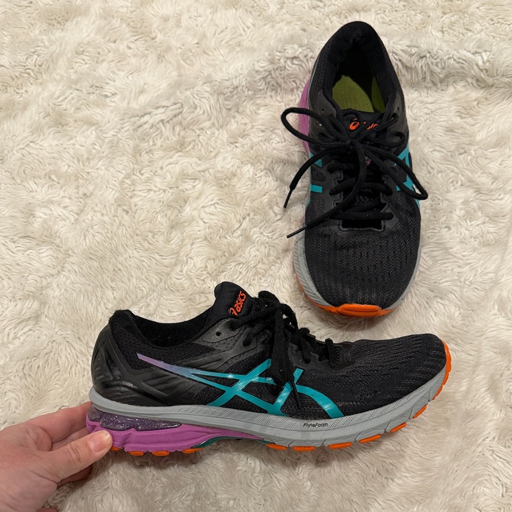 ASICS GT-2000‎ 9 running shoes Woman’s Athletic Sneakers Size 9 Black